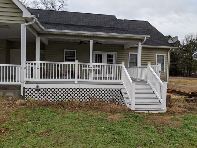 Photo - 16082 Cashville Rd