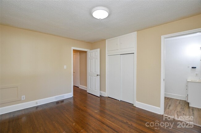 Photo - 15011 Woodstar Rd