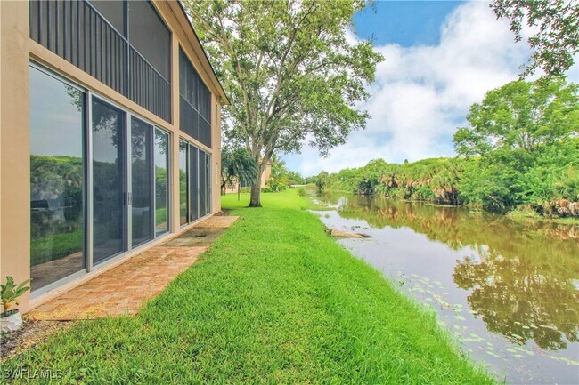 Photo - 729 Palm View Dr Unit D4