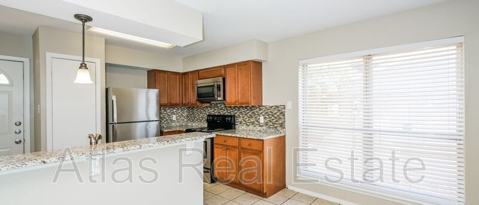 Photo - 1201 Oakbluff Dr