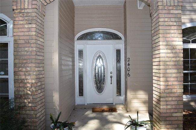 Photo - 2406 SW 98 Dr