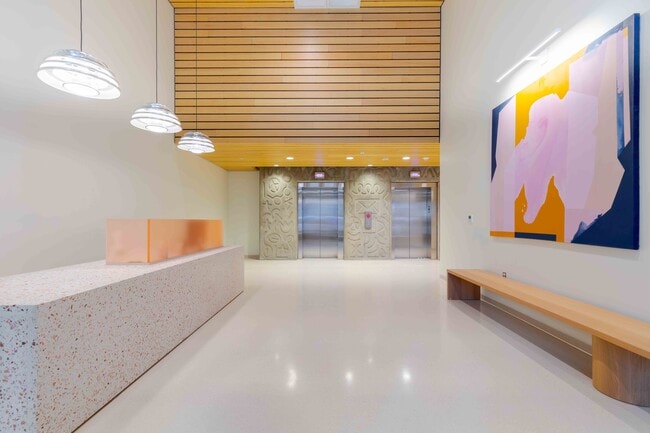 Community Lobby - Allied Harbor Point