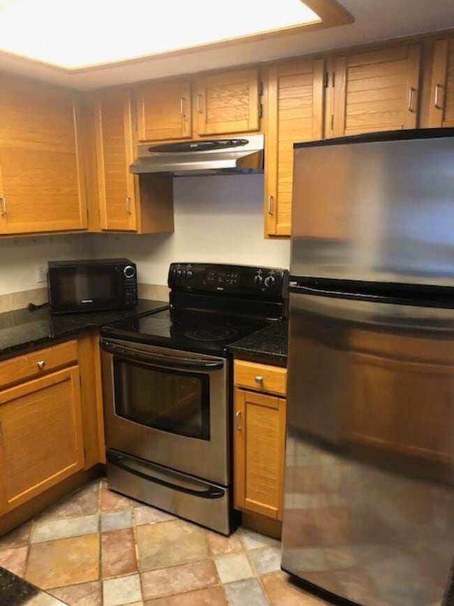 Photo - Furnished or Unfurnished One Bedroom / One Bath Apartment in Central Boulder Unit Henry Family Trust