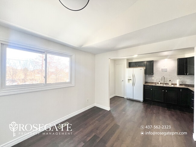 Photo - Spacious 3-Bedroom Home with 3 Parking Spaces & Backyard in Cambridge