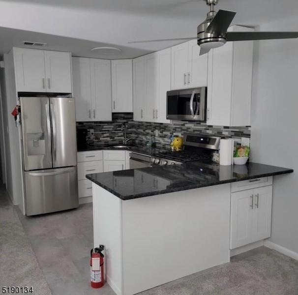 State of the art kitchen - 181 Long Hill Rd Condo Unit 5-14