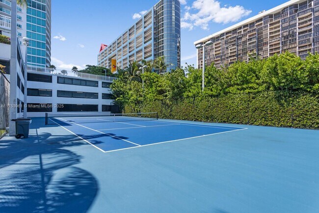 2101 Brickell Ave