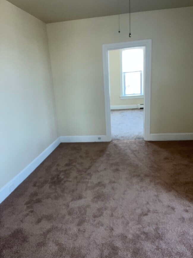 Photo - 201 W Main St Unidad 3 E