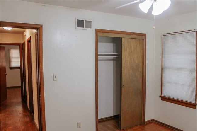 Photo - 714 Elmwood Dr