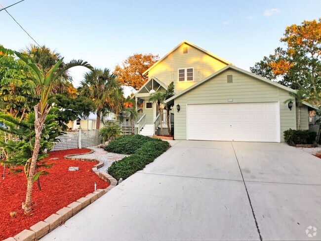 Building Photo - Key West style home on Siesta Key minutes ...