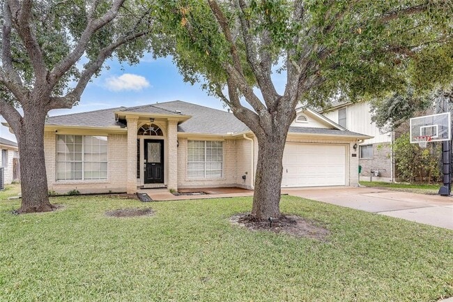 Photo - 3905 Licorice Ln