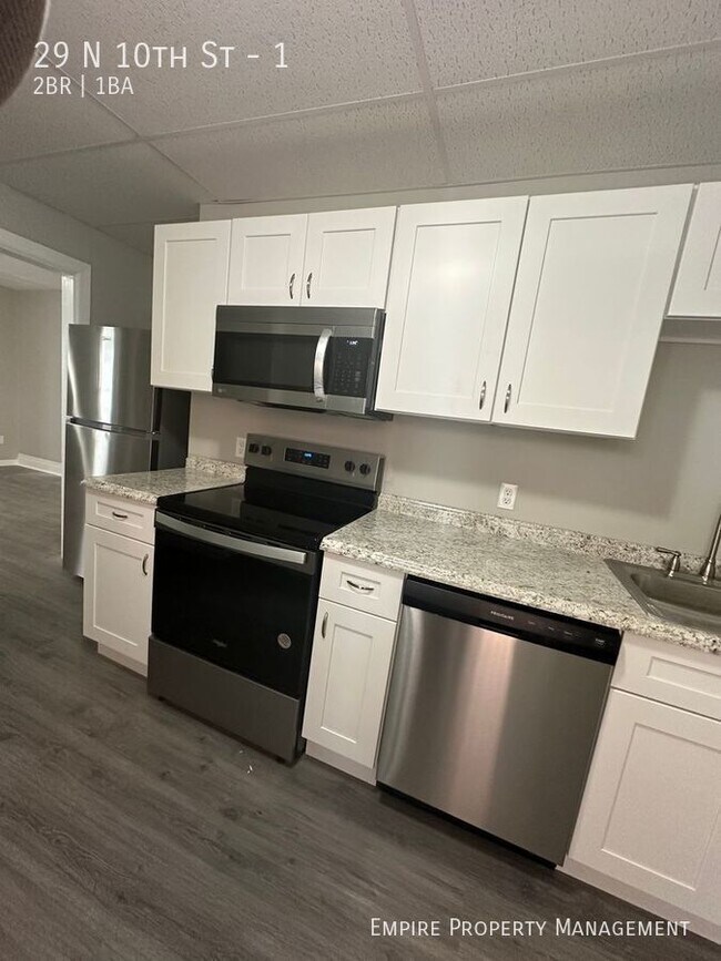 Available Now Brand New; 2 Bedroom Apartm... Unidad 1 Rental