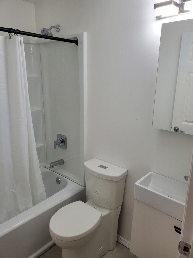 Photo - 135 Washington St Unidad 1