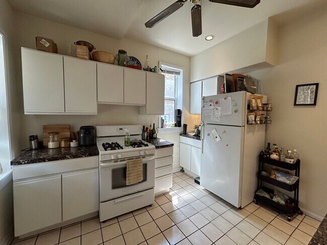 Photo - 2552 W Eastwood Ave Condo Unit 1E
