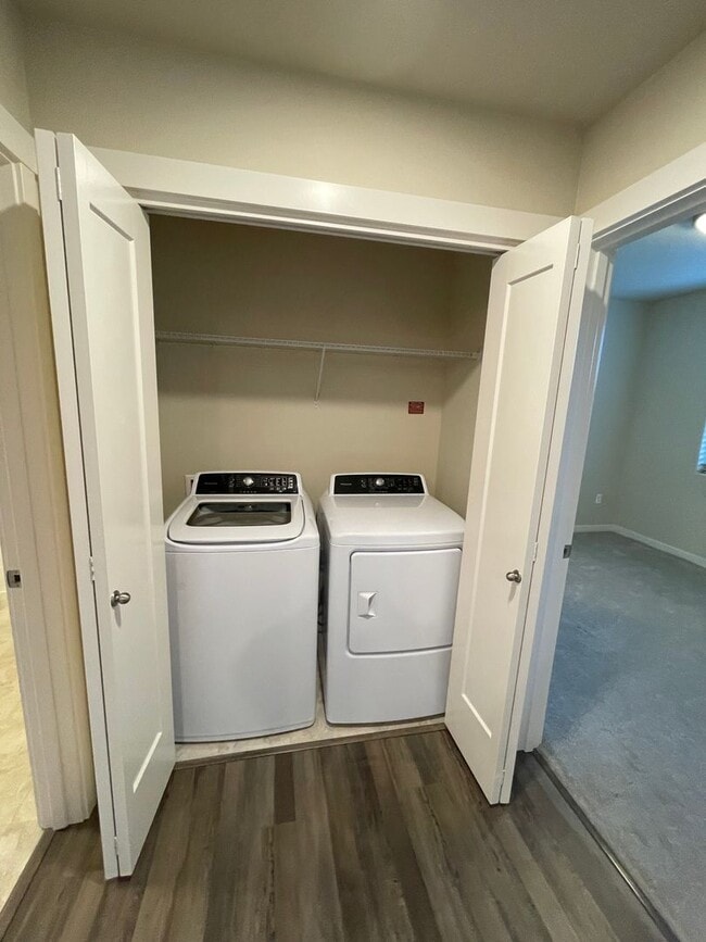 Photo - New 1BR Condo available in Bethany area Unidad 108