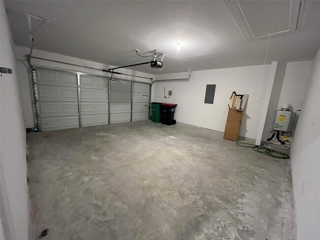 Photo - 5446 Wyndham Rdg Ln