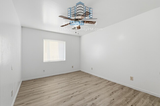 Photo - 1331 E Pueblo Ave Unidad 2