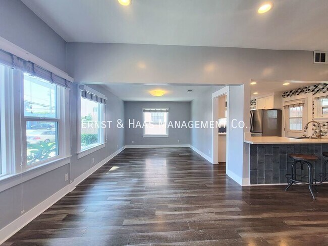 Photo - Historic 5-Bedroom, 4-Bath Home with Moder...