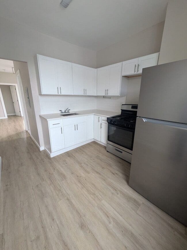 Photo - 9 Sheffield St Unit 3L