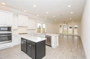 Building Photo - 611 Sand Branch Dr