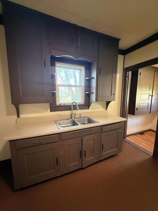 Photo - 2048 2nd St NE Unit 2048