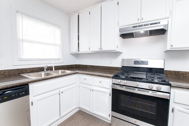 Photo - Charming 2-Bedroom Home in a Prime Central Sacramento Location