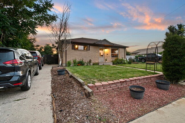 Photo - 10853 Pearl Ct