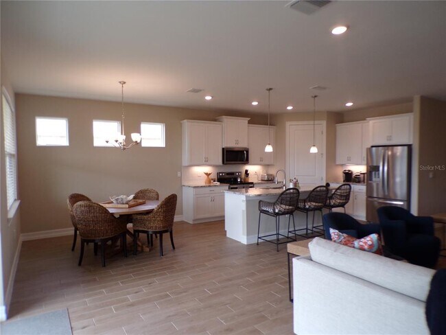 Photo - 16048 Crofton Spgs Wy