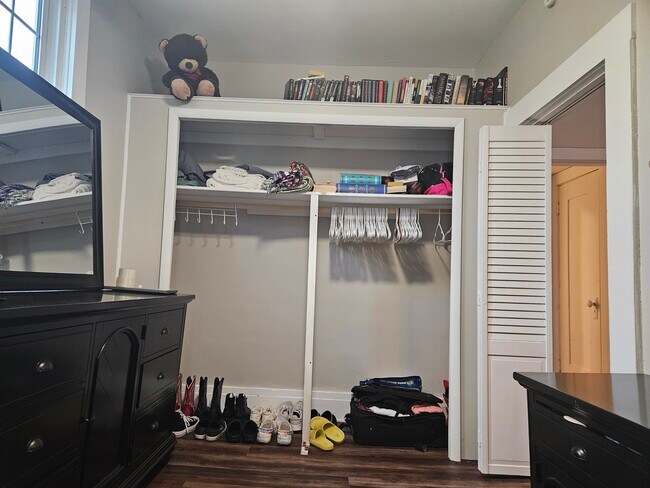 Dormitorio - 405 N Perry St Unidad Perry Street