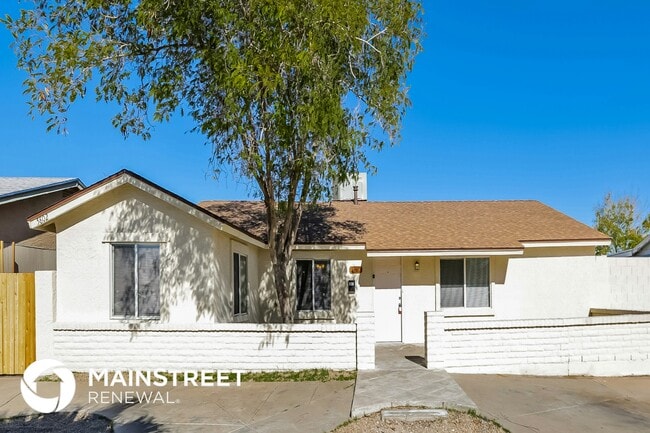 Building Photo - 5802 W Berkeley Rd Rental