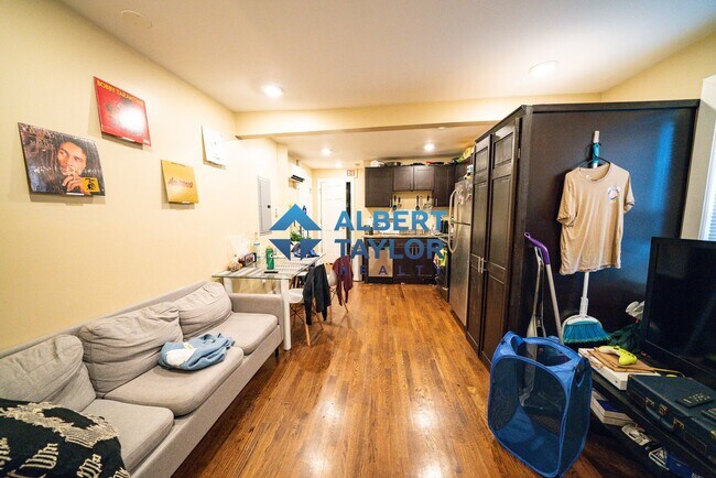 Photo - 4 Burke St Unit 1