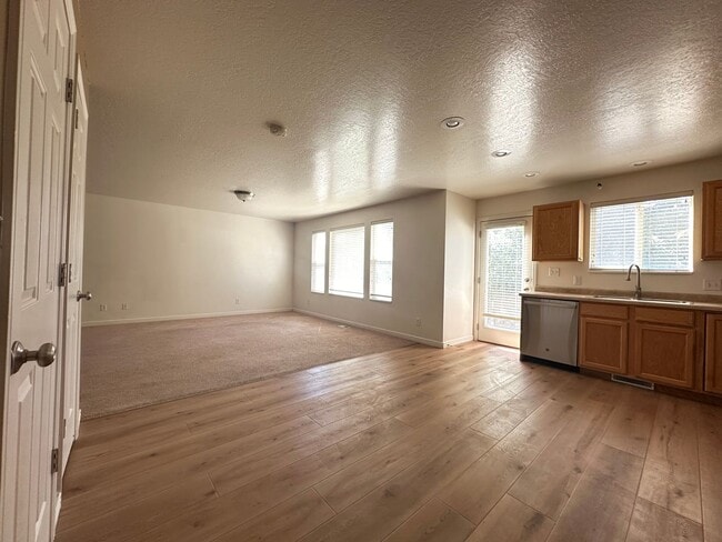 5543 Copper Park Dr