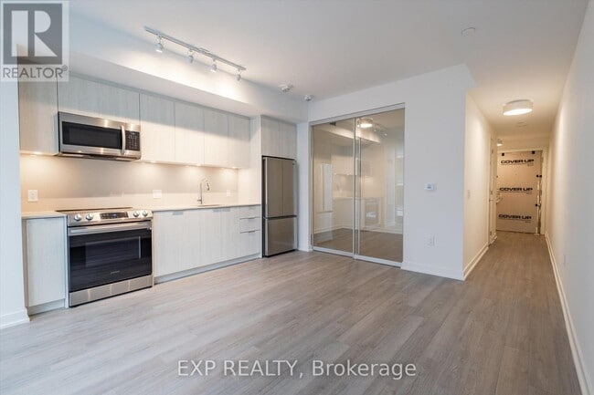 Photo - 357 King St W Unité 1707