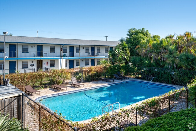 Building Photo - Inertia