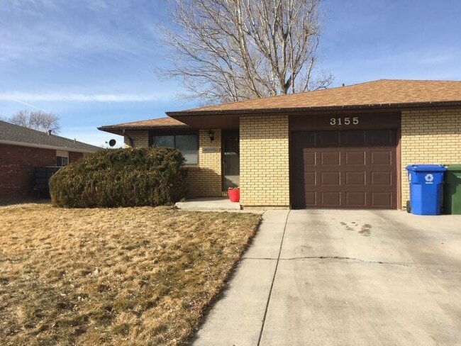 Building Photo - Beautiful Duplex in NW Loveland Rental
