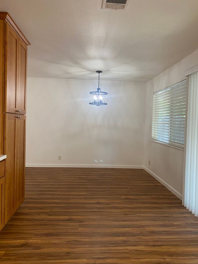 Photo - 2160 Tilden Pl