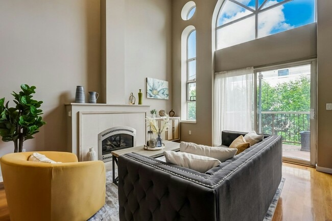 350 N 2nd Street #321, Unit 321 - 350 N 2nd Street #321, Unit 321 Unidad 321 Rental