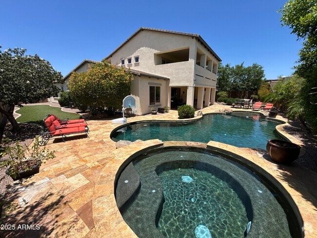 Building Photo - 5415 E Hallihan Dr Rental