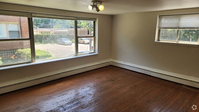 Building Photo - 2243 W Farwell Ave Unit 1D Rental