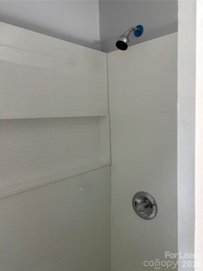 Photo - 6225 Branch Hill Cir