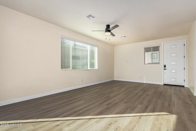 Photo - 133 W Latona Rd