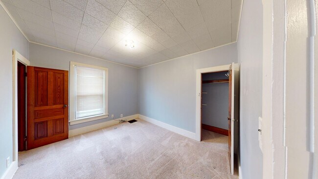 Photo - 219-221 Lucas Rd Unit 221