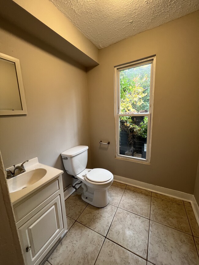 Photo - 4215 Old Frederick Rd