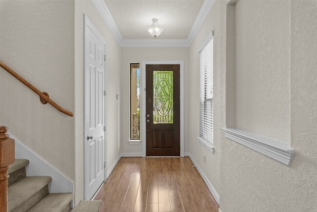 Photo - 2919 Royal Oaks Grove