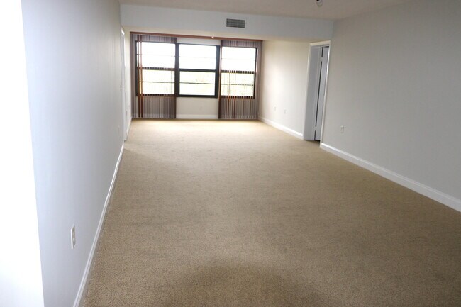 Photo - 3507 Village Blvd Unit 401