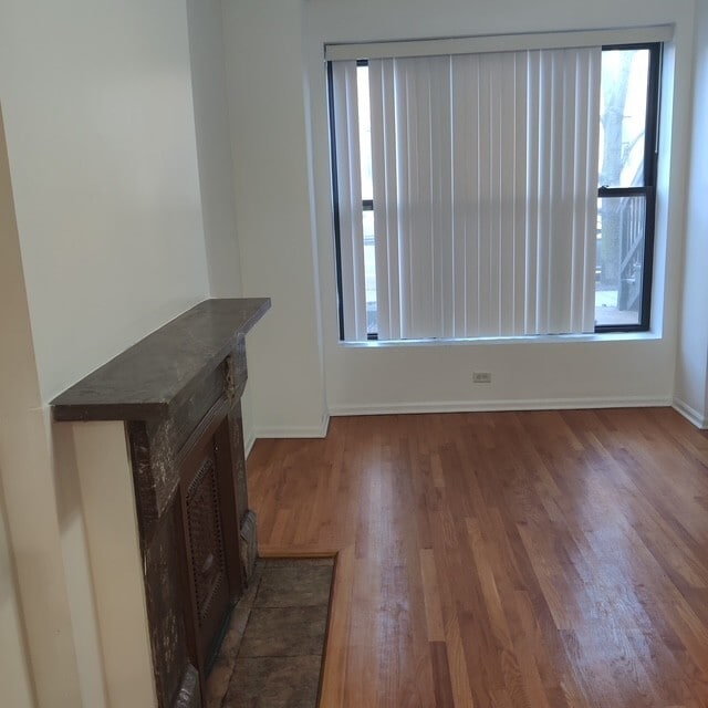 Photo - 619 S Loomis St Unidad First Floor