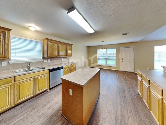 Photo - 126 Jennings Dr