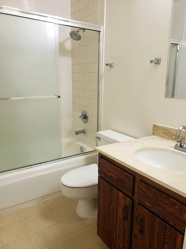 Photo - 3045 Ala Napuaa Pl