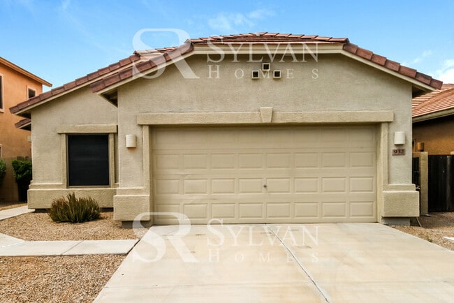 Building Photo - The Lifestyle You Deserve. Rental