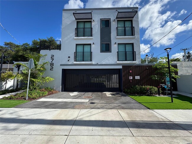 Building Photo - 2782 NW 46th St Unit 3 Rental