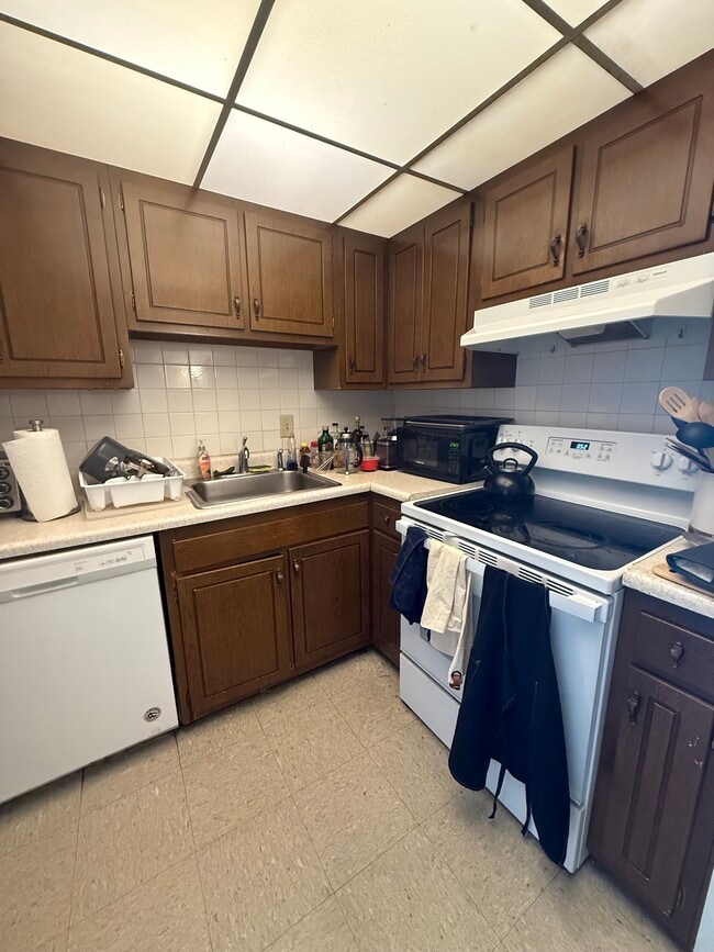 Photo - 2353 Massachusetts Ave Unidad 2353 Mass Ave 81